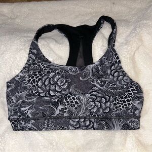 EUC Lululemon Bra
